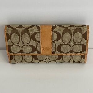 Coach Vintage Hamptons Signature Long Wallet Khaki Tan